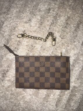 Lous Vuitton Damier Ebene Pouch